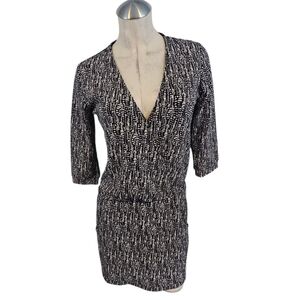 Veronica M Size XS Monochrome Patterned Dress Sise Pockets